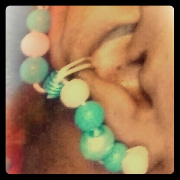 Ear cuffs - Picture 1 of 8